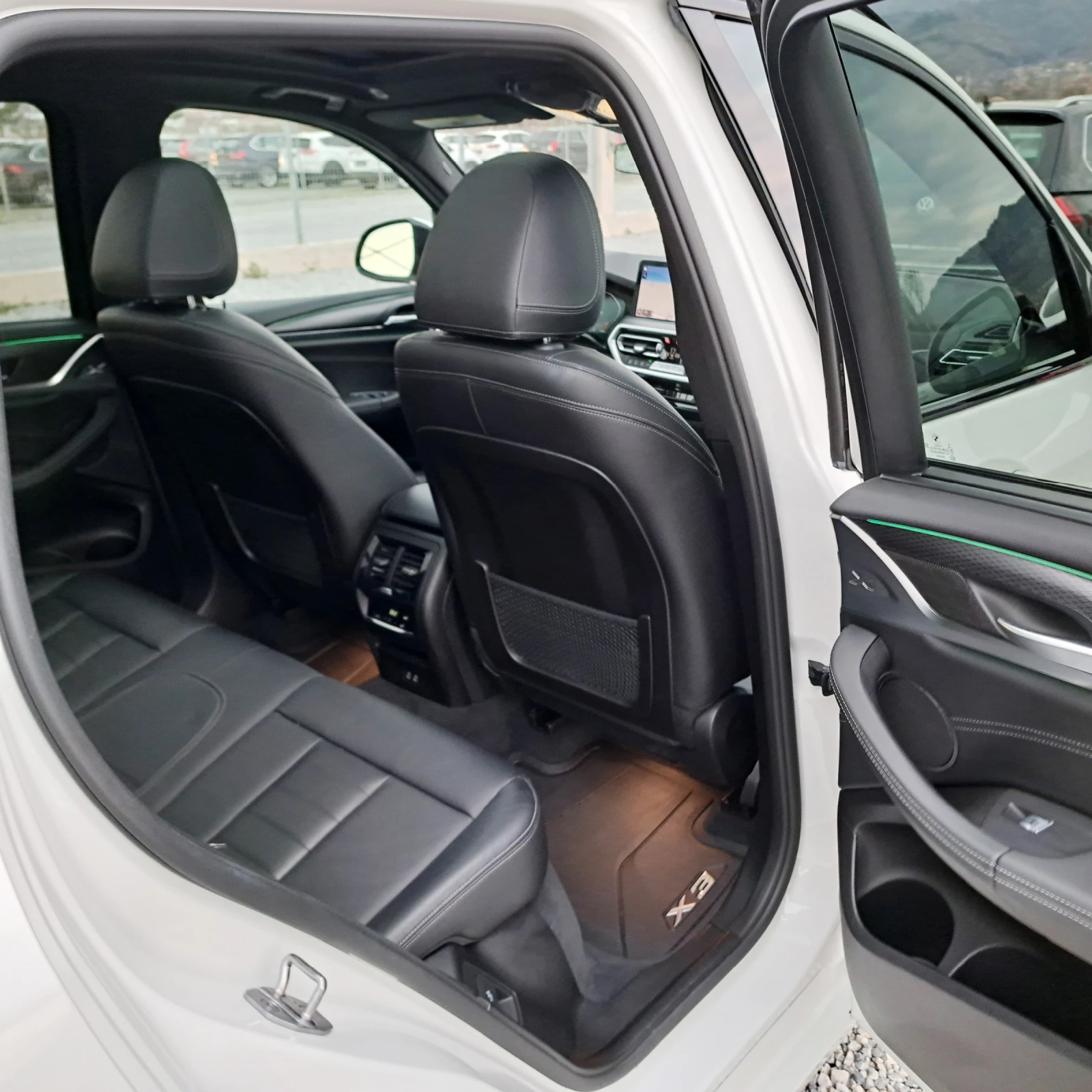 BMW X3 M Sport* Panorama* Full&Full* , снимка 12 - Автомобили и джипове - 53988333