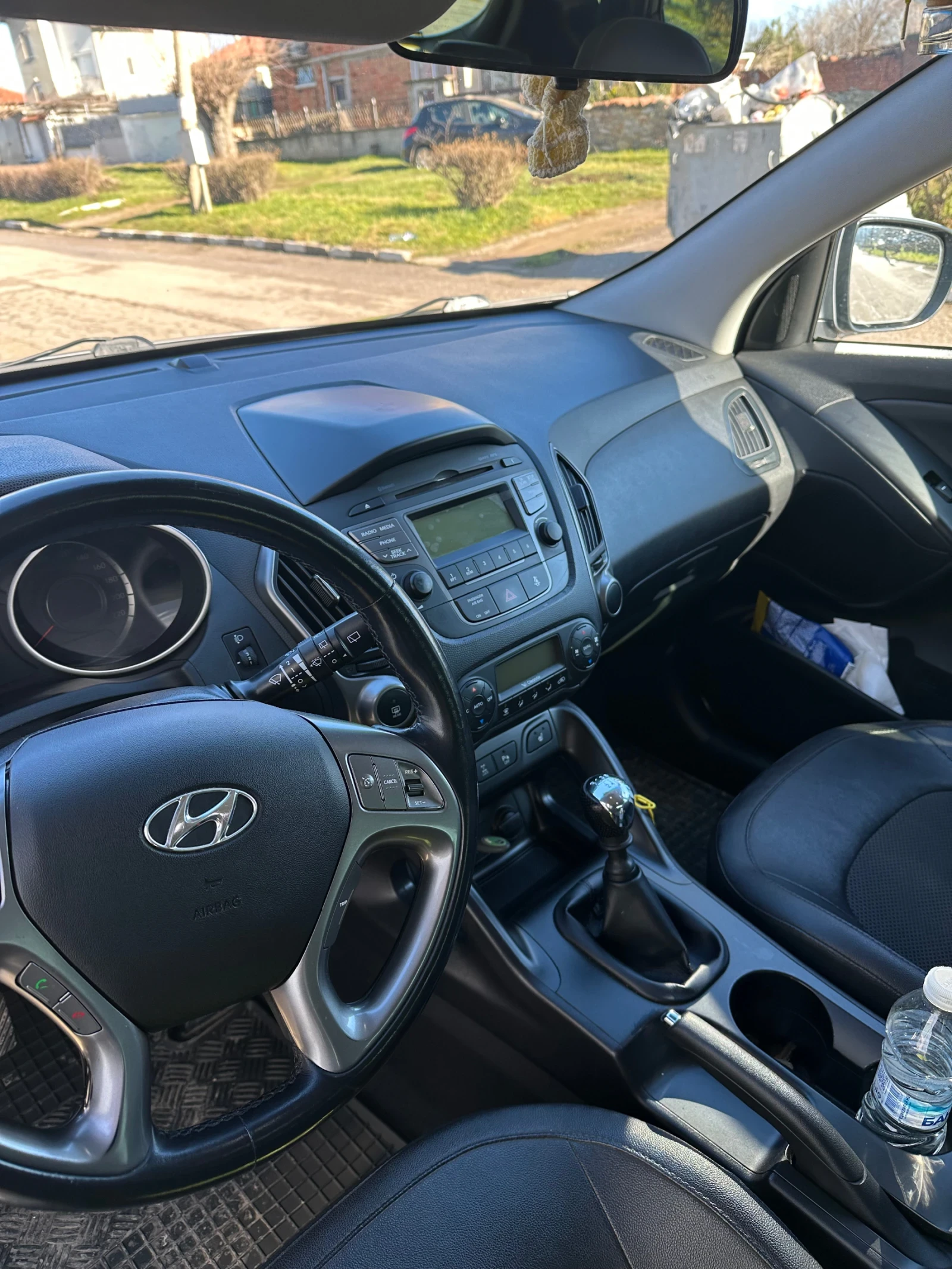 Hyundai IX35 Първи собственик 2.0 CRDI 4WD, снимка 5 - Автомобили и джипове - 54247344