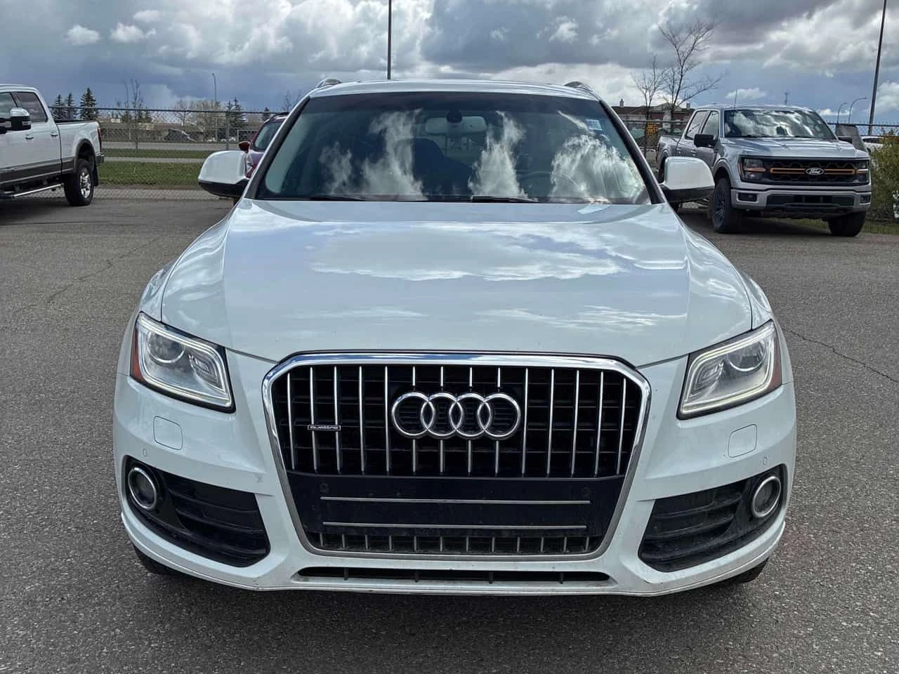 Audi Q5 * 2.0T Technik* АВТОКРЕДИТ БЕЗ ПЪРВОНАЧАЛНА ВНОСКА, снимка 6 - Автомобили и джипове - 54771107