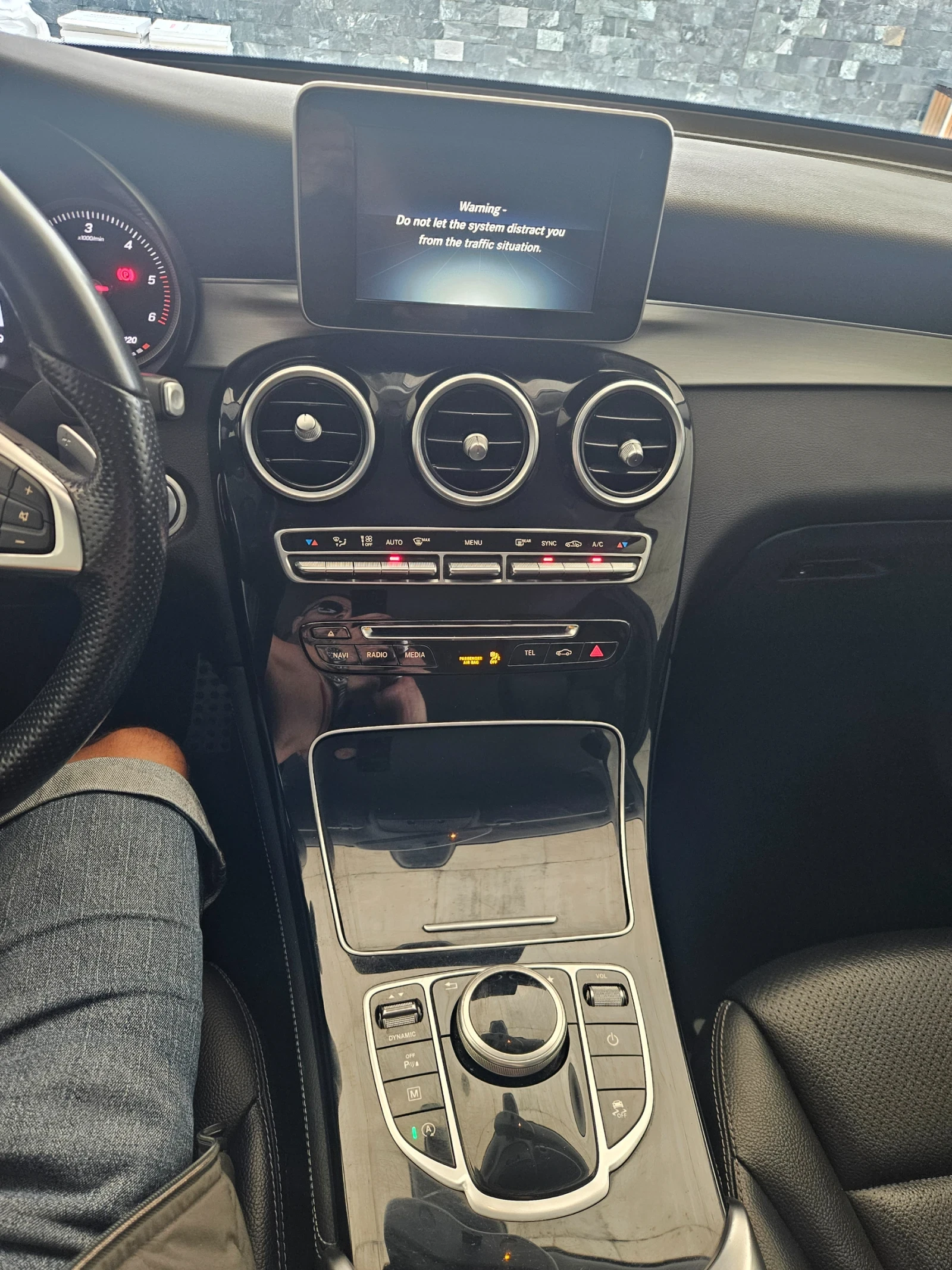 Mercedes-Benz GLC 220 220 cdi, 4M, 9G-tronik, снимка 16 - Автомобили и джипове - 54717248