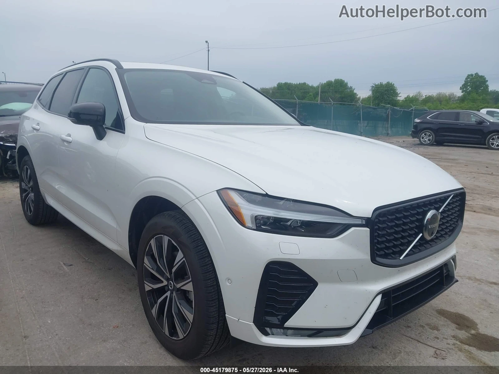 Volvo XC60 B5 ULTRA* НОВ* Цена до БГ, снимка 3 - Автомобили и джипове - 55205718