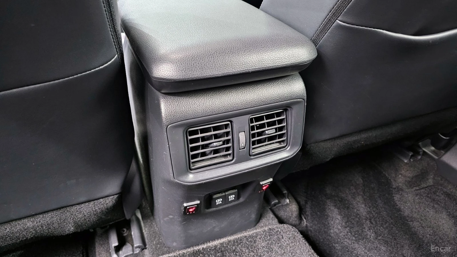 Toyota Rav4 * ПАНО* KEYLESS* Camera* ПОДГРЕВ* LED* , снимка 15 - Автомобили и джипове - 55625347