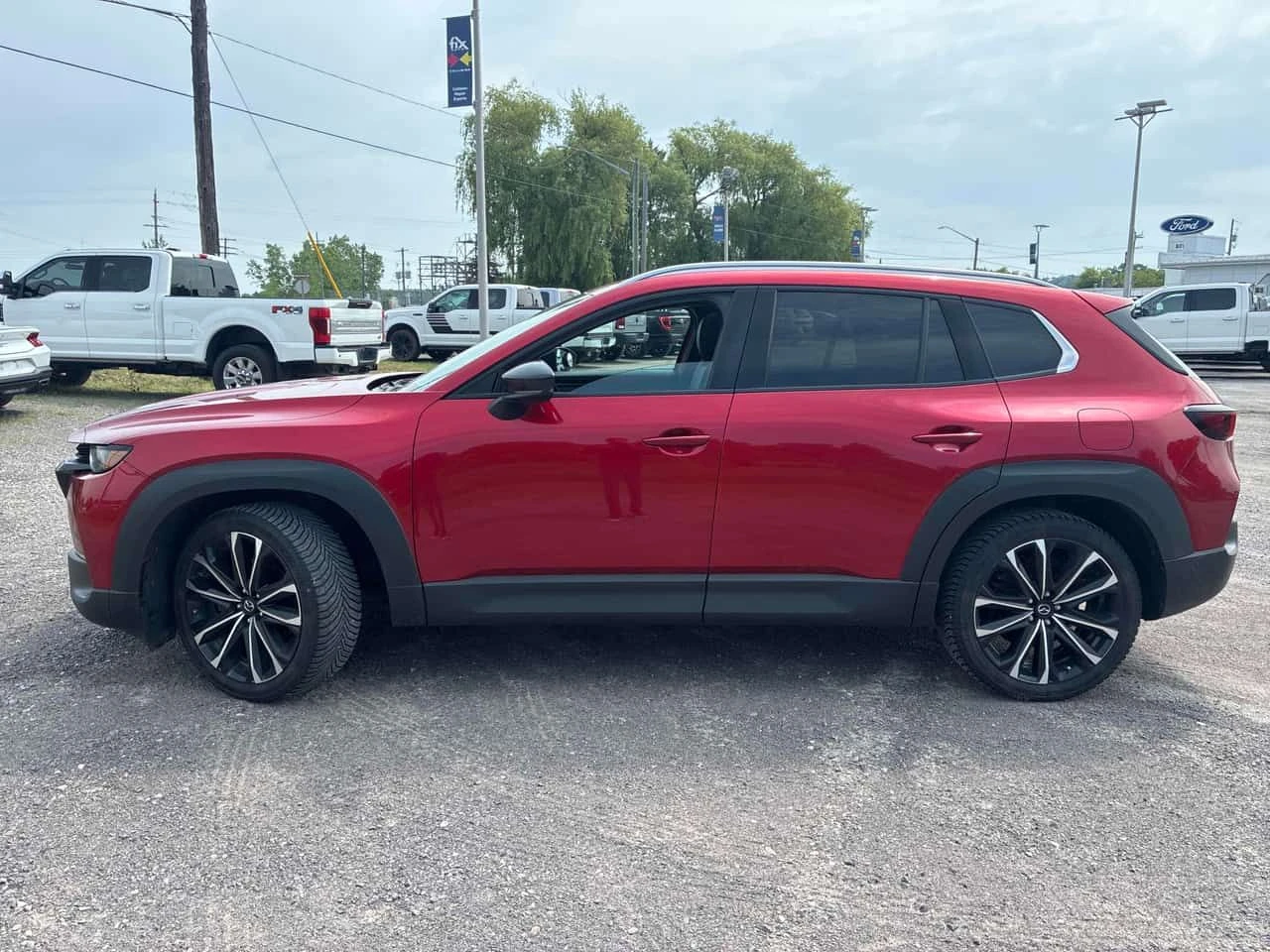 Mazda CX-50 AWD | CARFAX | АВТОКРЕДИТ БЕЗ ПЪРВОНАЧАЛНА ВНОСКА , снимка 3 - Автомобили и джипове - 55630941