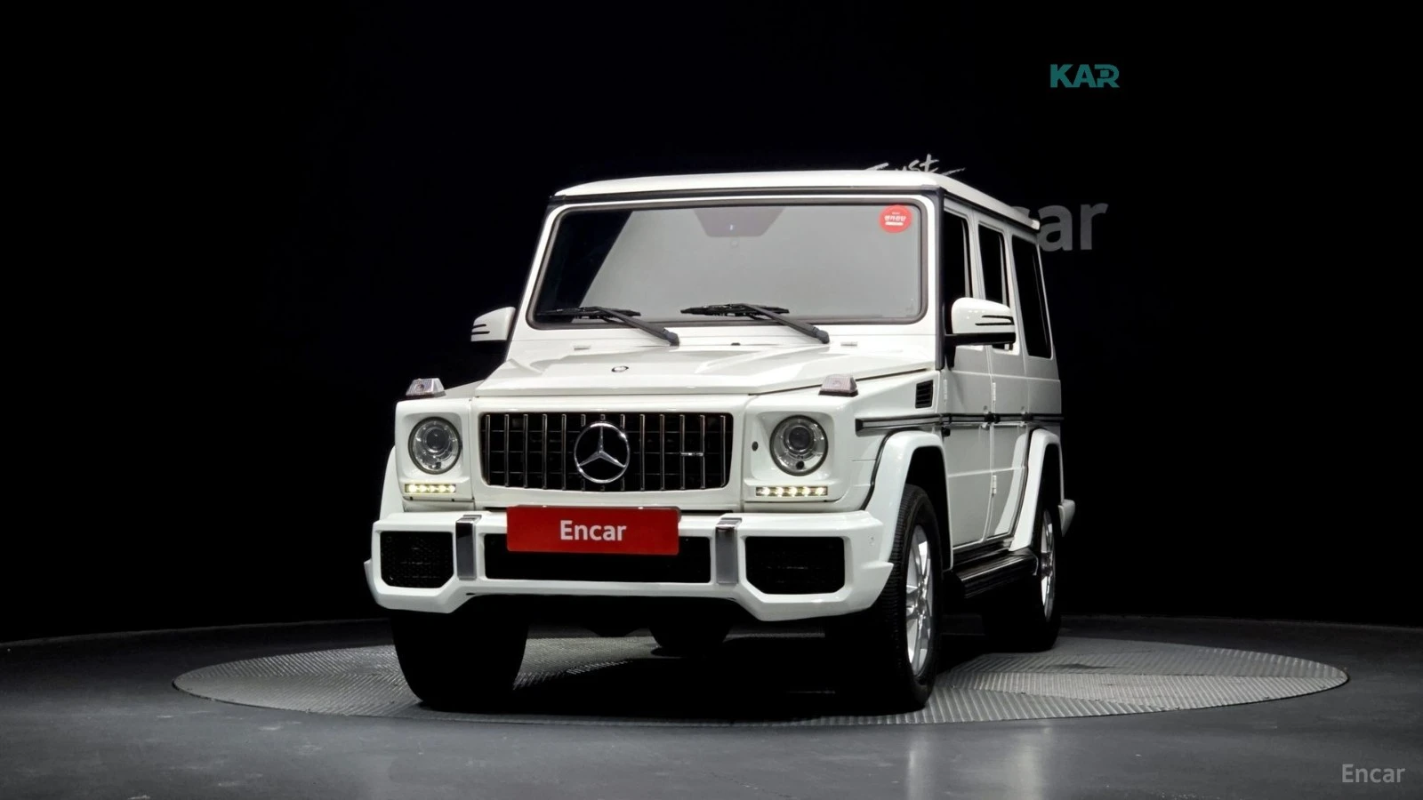 Mercedes-Benz G 350 BlueTEC* КОЖА* НАВИ* ОБДУХВ* ПАНО* КАМЕРА, снимка 3 - Автомобили и джипове - 56011746