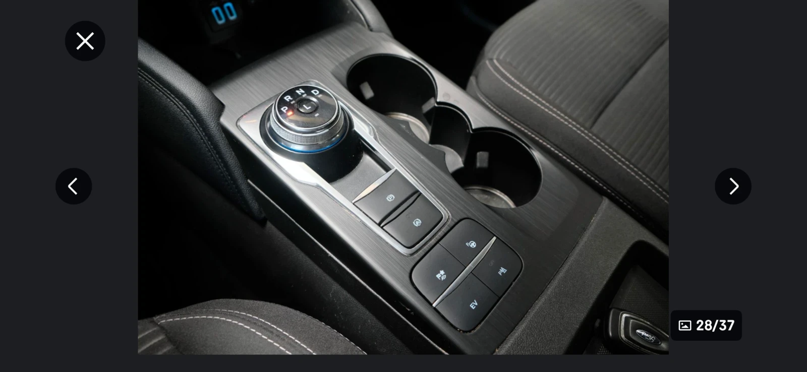 Ford Kuga 2, 5 Plug in hybrid , снимка 14 - Автомобили и джипове - 56468131
