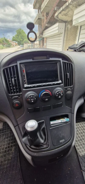 Hyundai H1, снимка 10