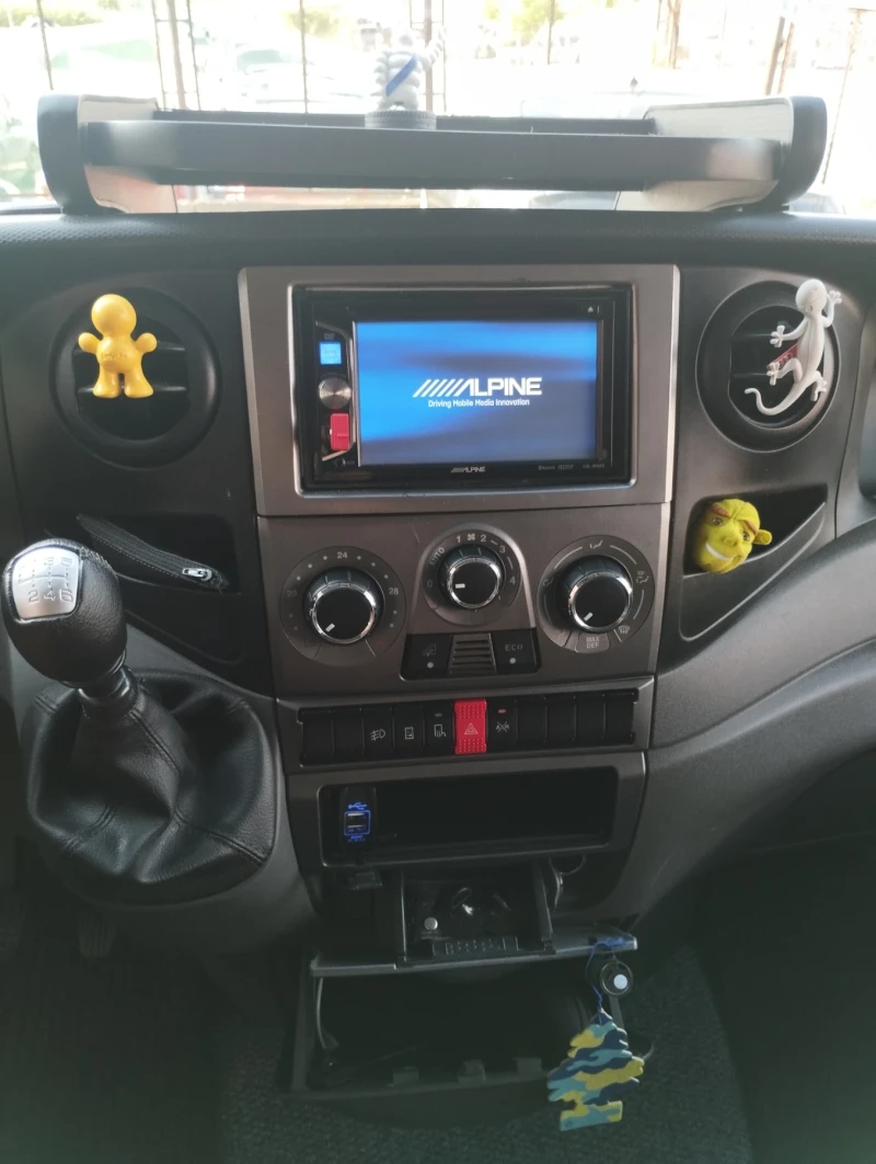 Iveco Daily Автовоз , снимка 13 - Бусове и автобуси - 52229700