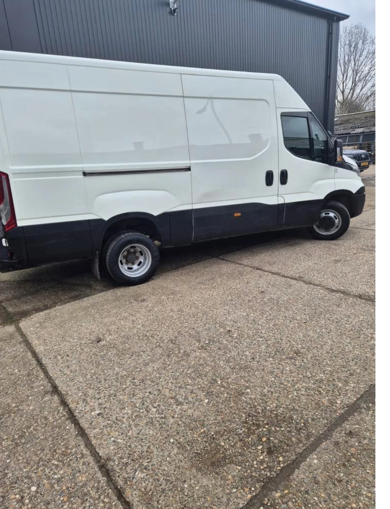 Iveco 35c13  - изображение 3