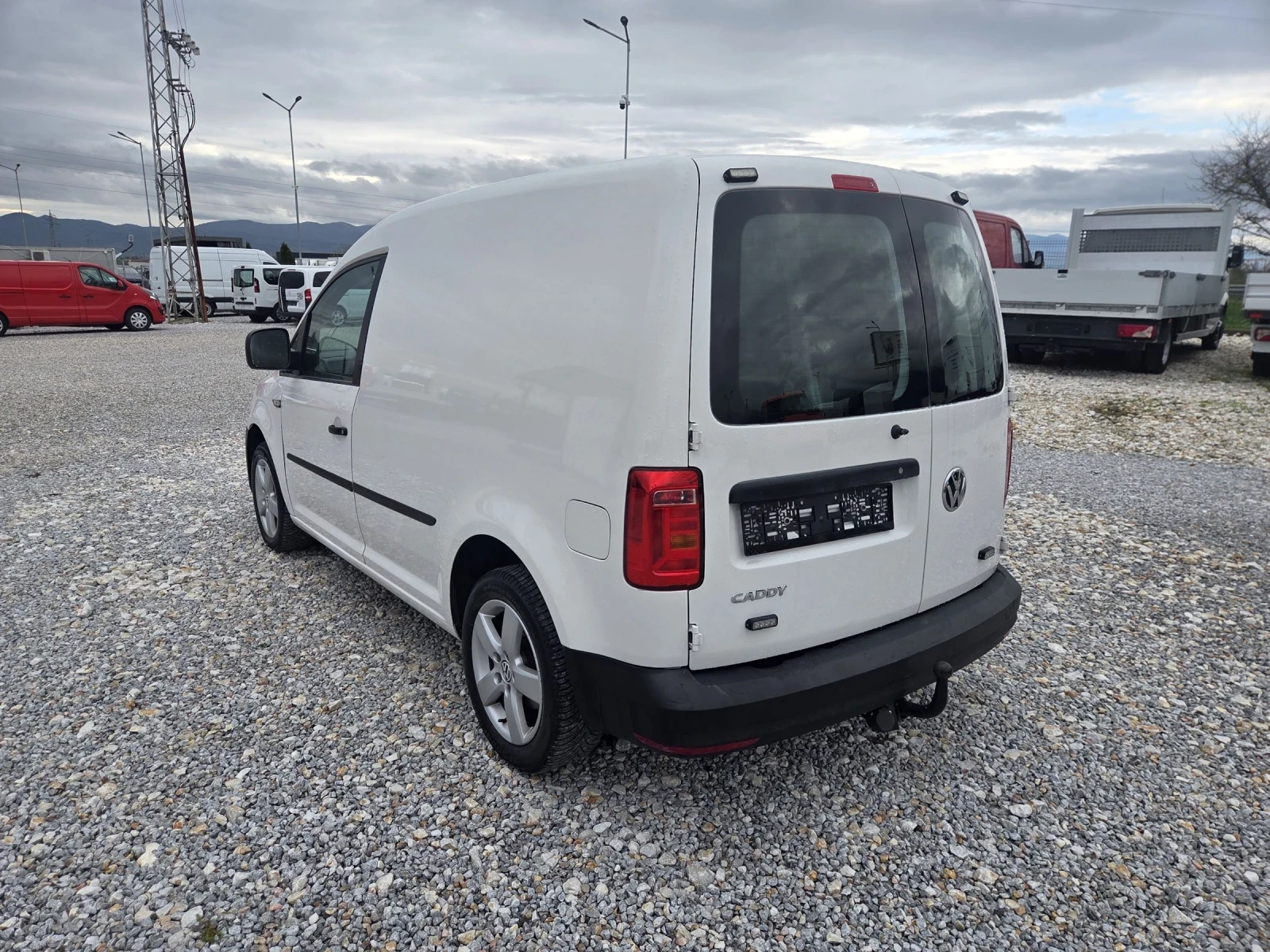 VW Caddy 2.0 TDI,  | Mobile.bg   3