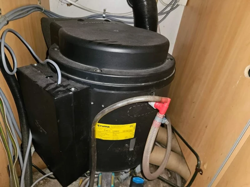 Кемпер Fiat Дукато, снимка 6 - Каравани и кемпери - 52447551