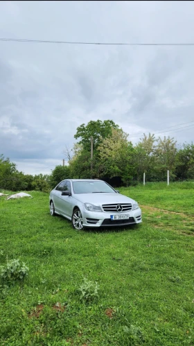 Mercedes-Benz C 320, снимка 4