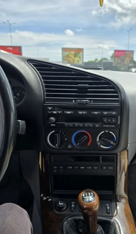 BMW 320, снимка 10