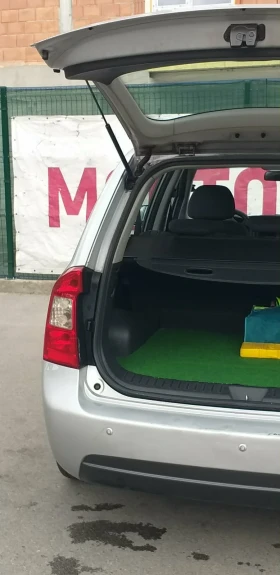 Kia Carens 2.0 CDTI, снимка 13