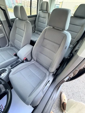 VW Touran 1.9 TDI* АВТОМАТ* FACELIFT* ИТАЛИЯ, снимка 10