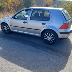 VW Golf | Mobile.bg    2