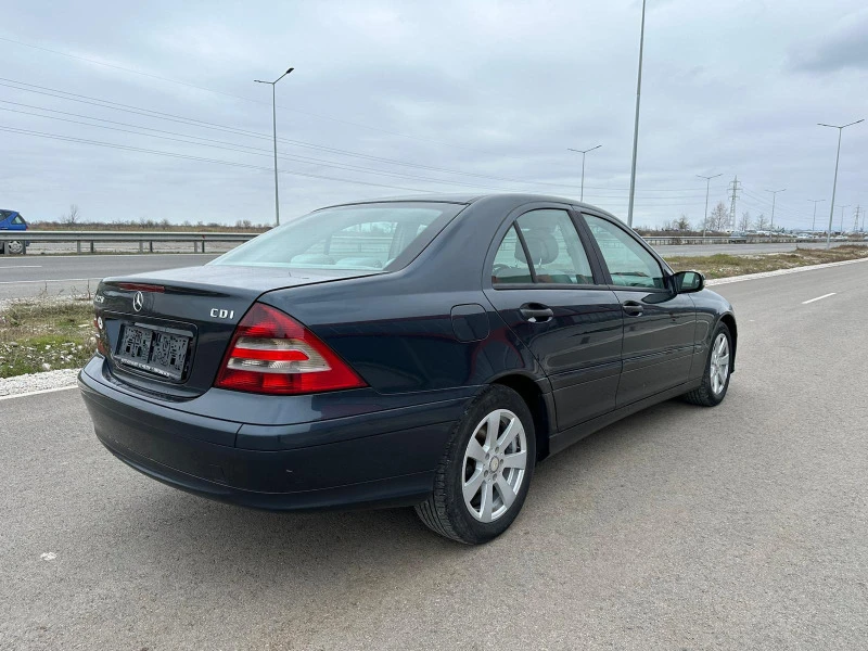 Mercedes-Benz C 220 ТОП !!! , снимка 3 - Автомобили и джипове - 47300389