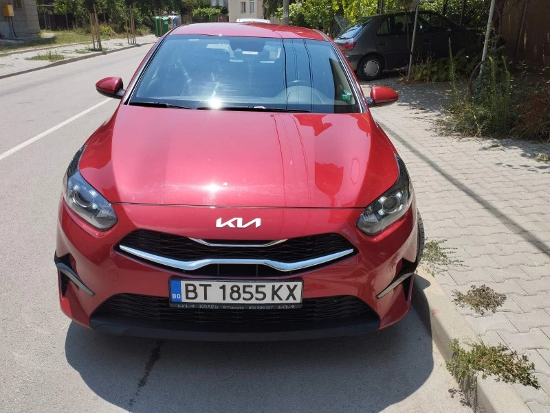 Kia Ceed, снимка 1 - Автомобили и джипове - 47311537