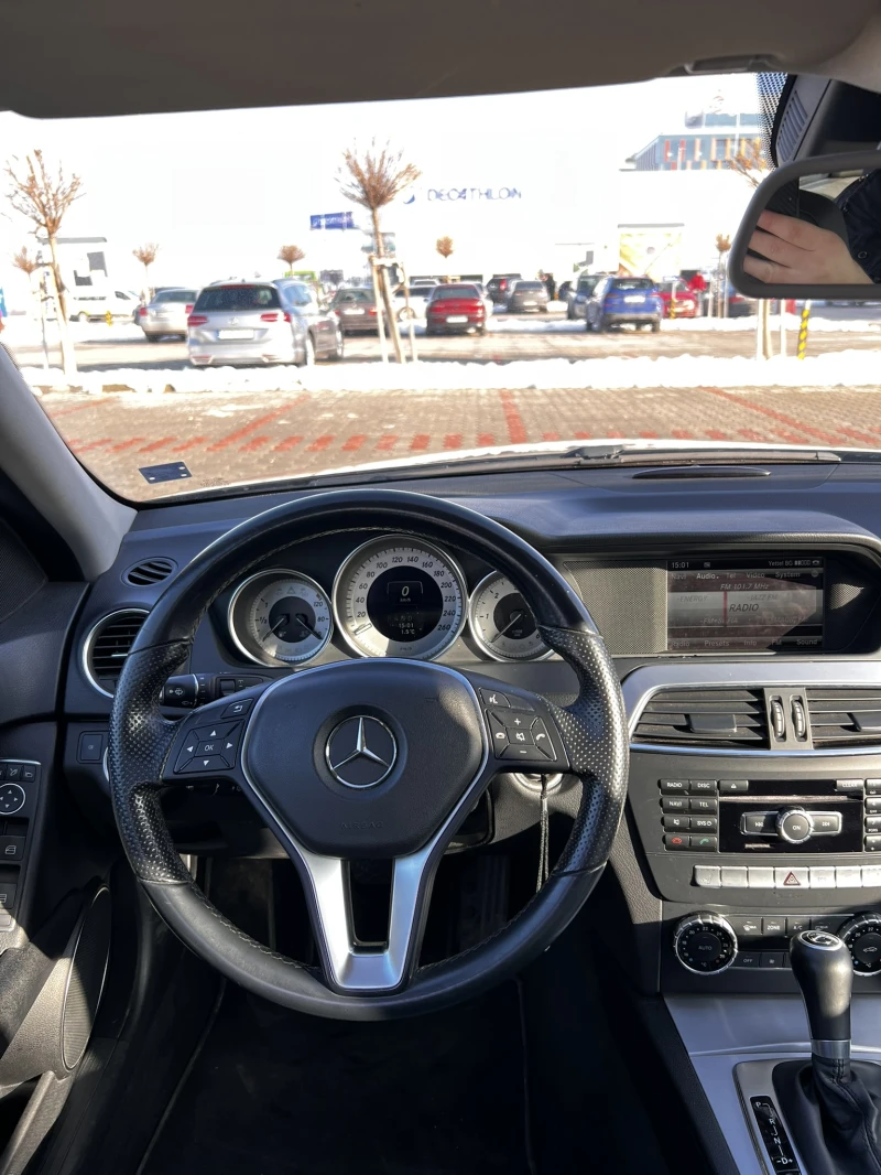 Mercedes-Benz C 220 CDI , снимка 7 - Автомобили и джипове - 48741630