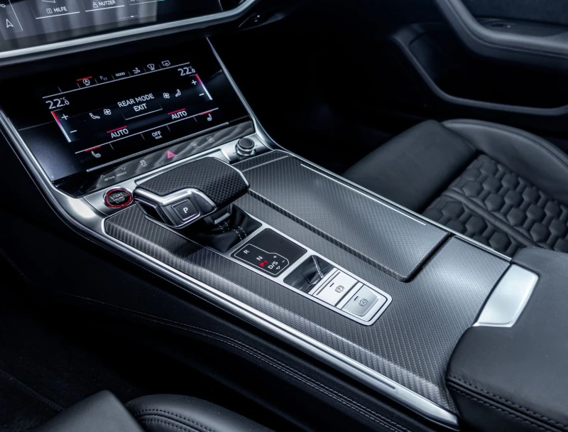 Audi Rs7 PERFORMANCE/630HP/HUD/PANO/B&O/SPORT/LASER/20/290v, снимка 16 - Автомобили и джипове - 49992176