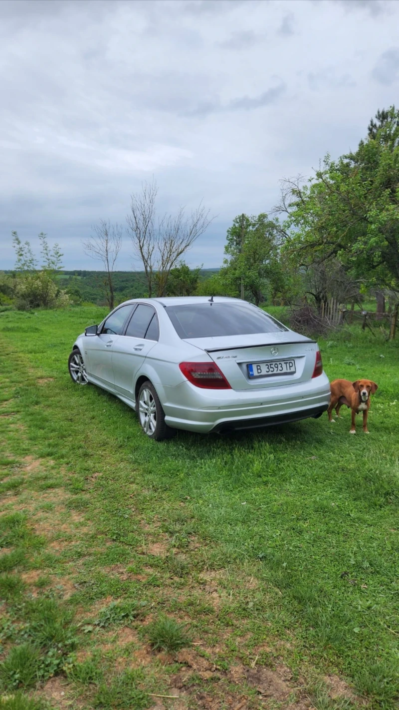 Mercedes-Benz C 320, снимка 5 - Автомобили и джипове - 52660378