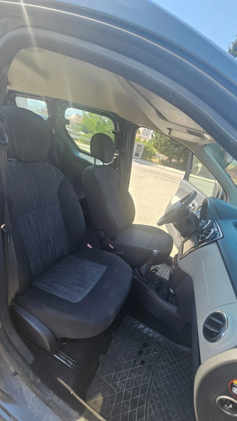 Dacia Dokker 1.2, снимка 10 - Автомобили и джипове - 52070617