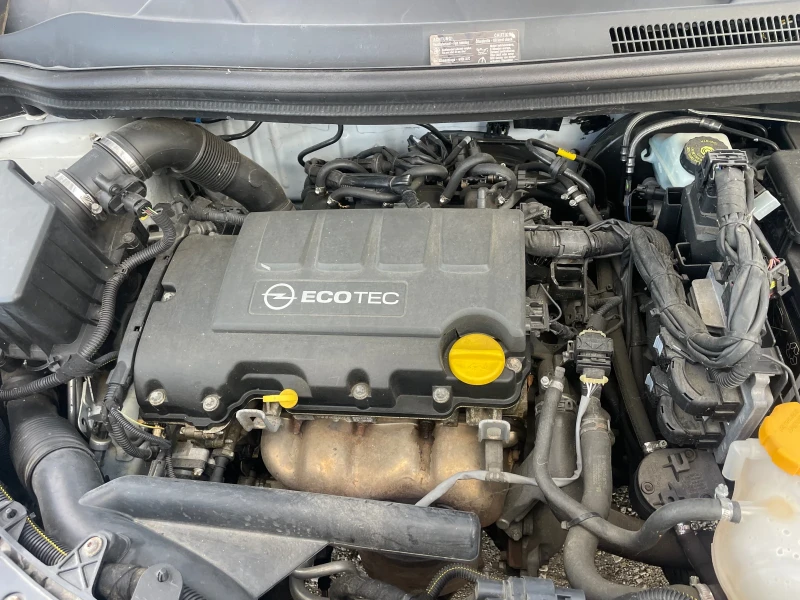 Opel Corsa 1.2i-86-GAS-ITALIA, снимка 15 - Автомобили и джипове - 52162328