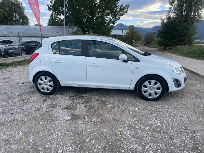 Opel Corsa 1.2i-86-GAS-ITALIA, снимка 4 - Автомобили и джипове - 52162328