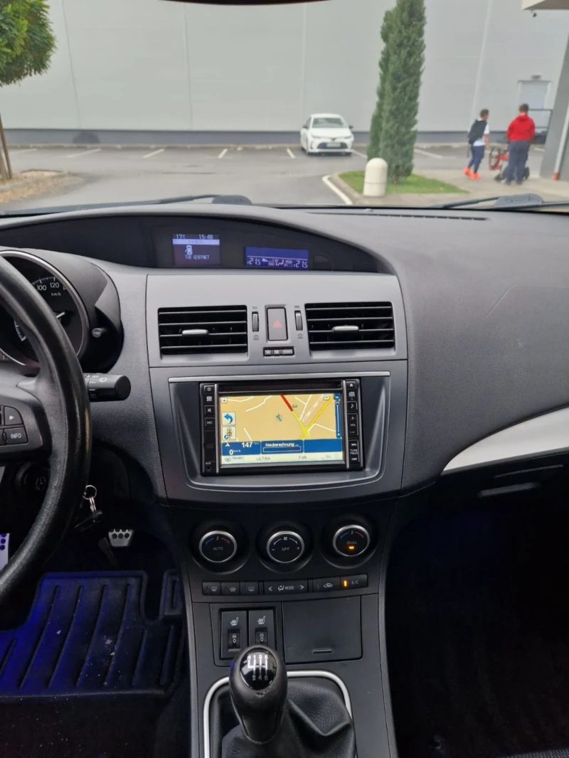 Mazda 3 2012 г.1.6 дизел , снимка 10 - Автомобили и джипове - 52371664