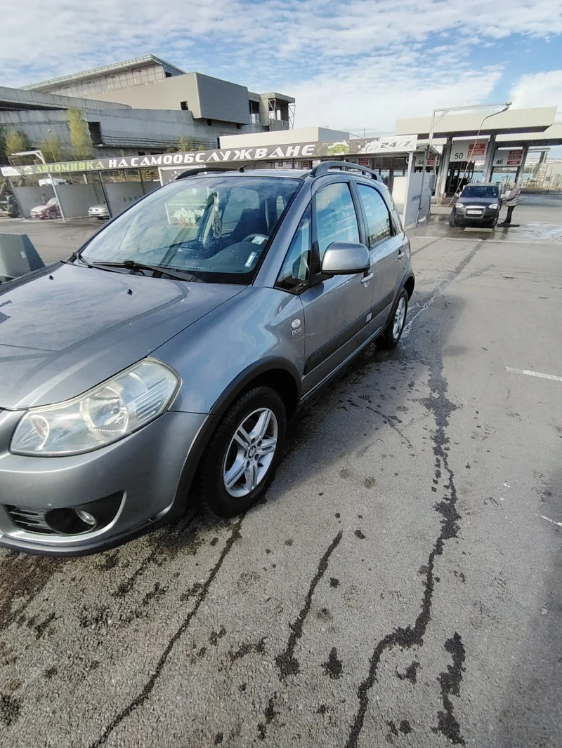 Suzuki SX4, снимка 2 - Автомобили и джипове - 52568957
