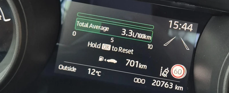 Toyota Yaris Cross, снимка 8 - Автомобили и джипове - 52856973