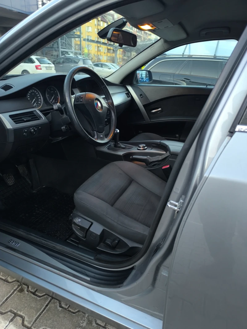 BMW 525, снимка 5 - Автомобили и джипове - 52990395