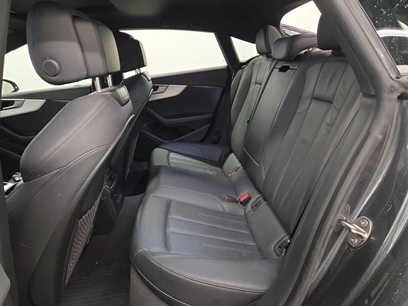 Audi A5 PROGRESSIV С РЕГИСТРАЦИЯ & АВТО КРЕДИТ, снимка 13 - Автомобили и джипове - 53260995