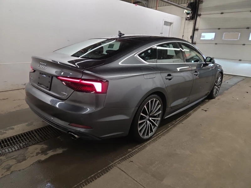 Audi A5 PROGRESSIV С РЕГИСТРАЦИЯ & АВТО КРЕДИТ, снимка 4 - Автомобили и джипове - 53260995