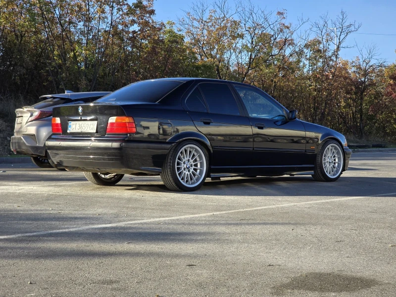 BMW 320, снимка 5 - Автомобили и джипове - 53492558