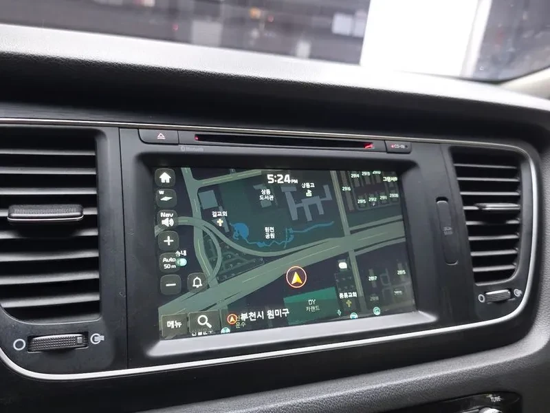 Kia Carnival  11-Seater Outdoor Luxury | Mobile.bg � ����������� 16