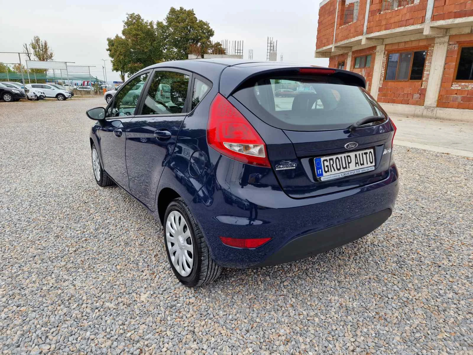 Ford Fiesta 1.2i-60к.с/EURO 5!!! - изображение 5