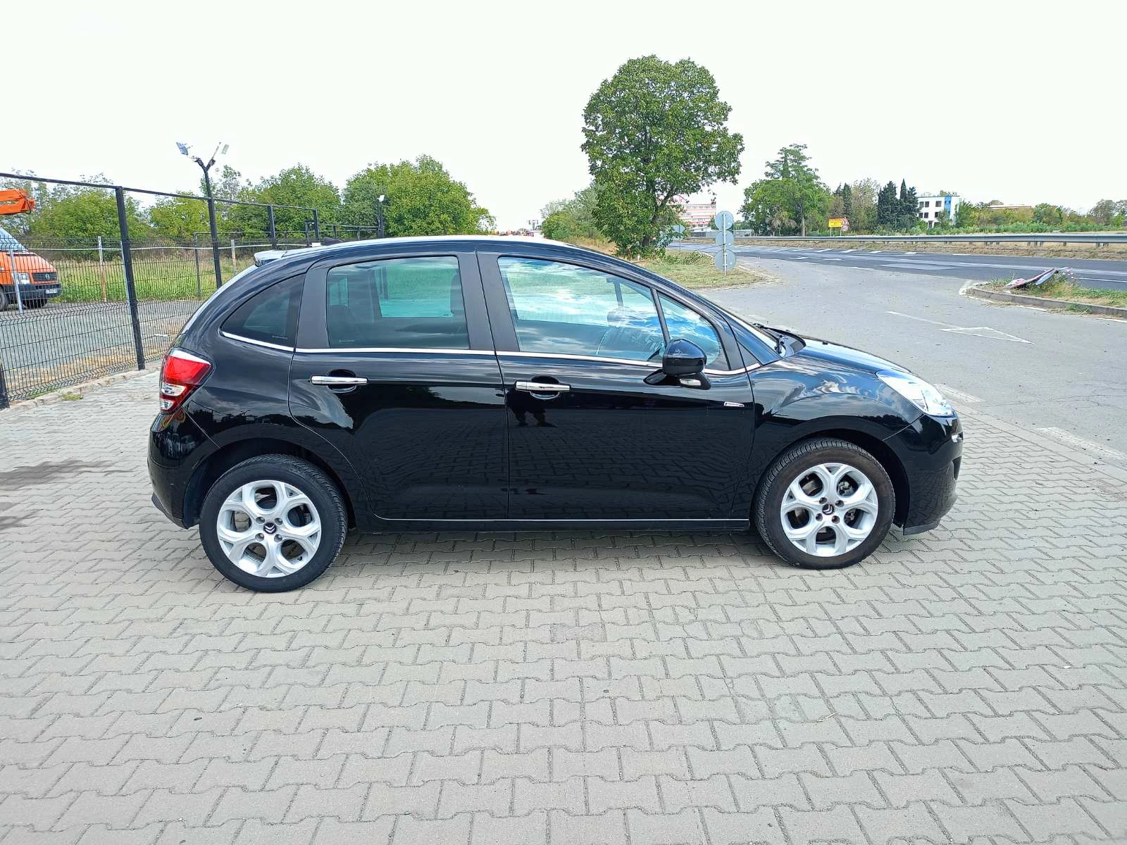 Citroen C3 1.6D - изображение 3