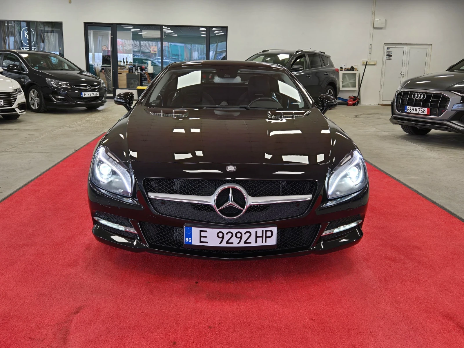 Mercedes-Benz SL  - изображение 2