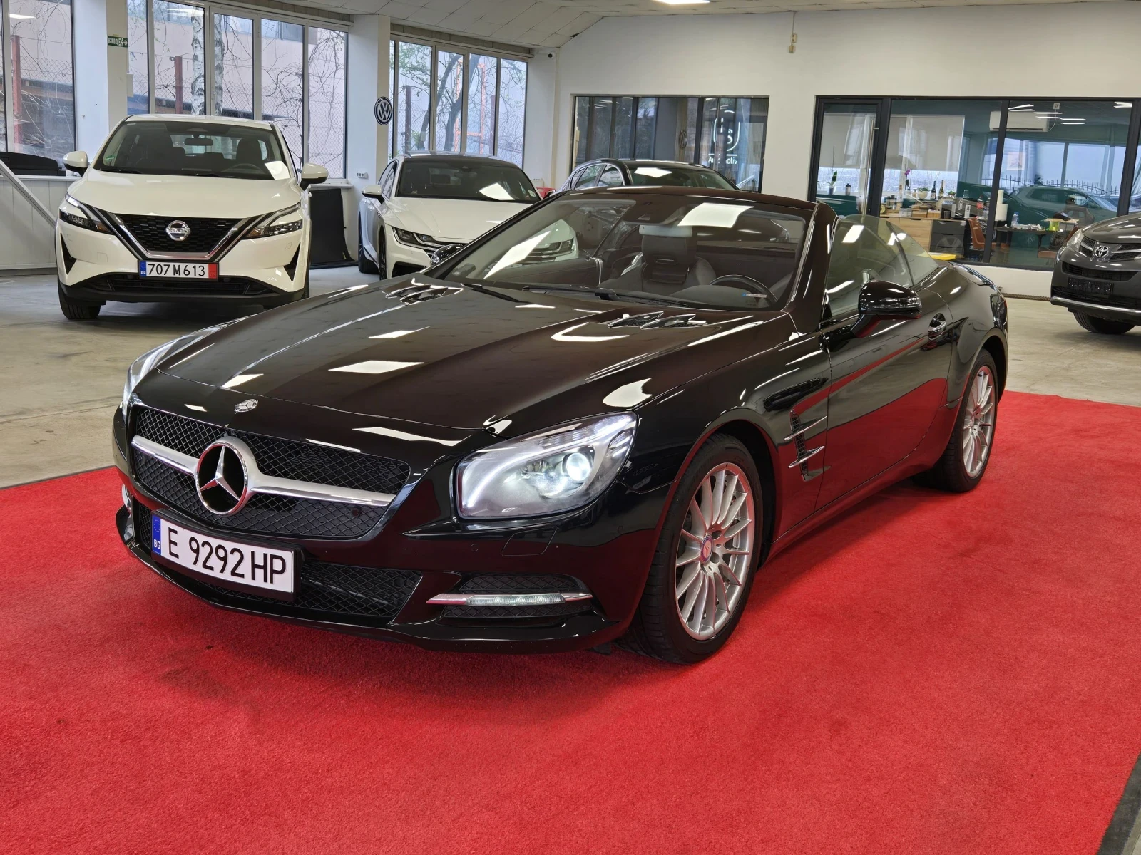 Mercedes-Benz SL  - изображение 3