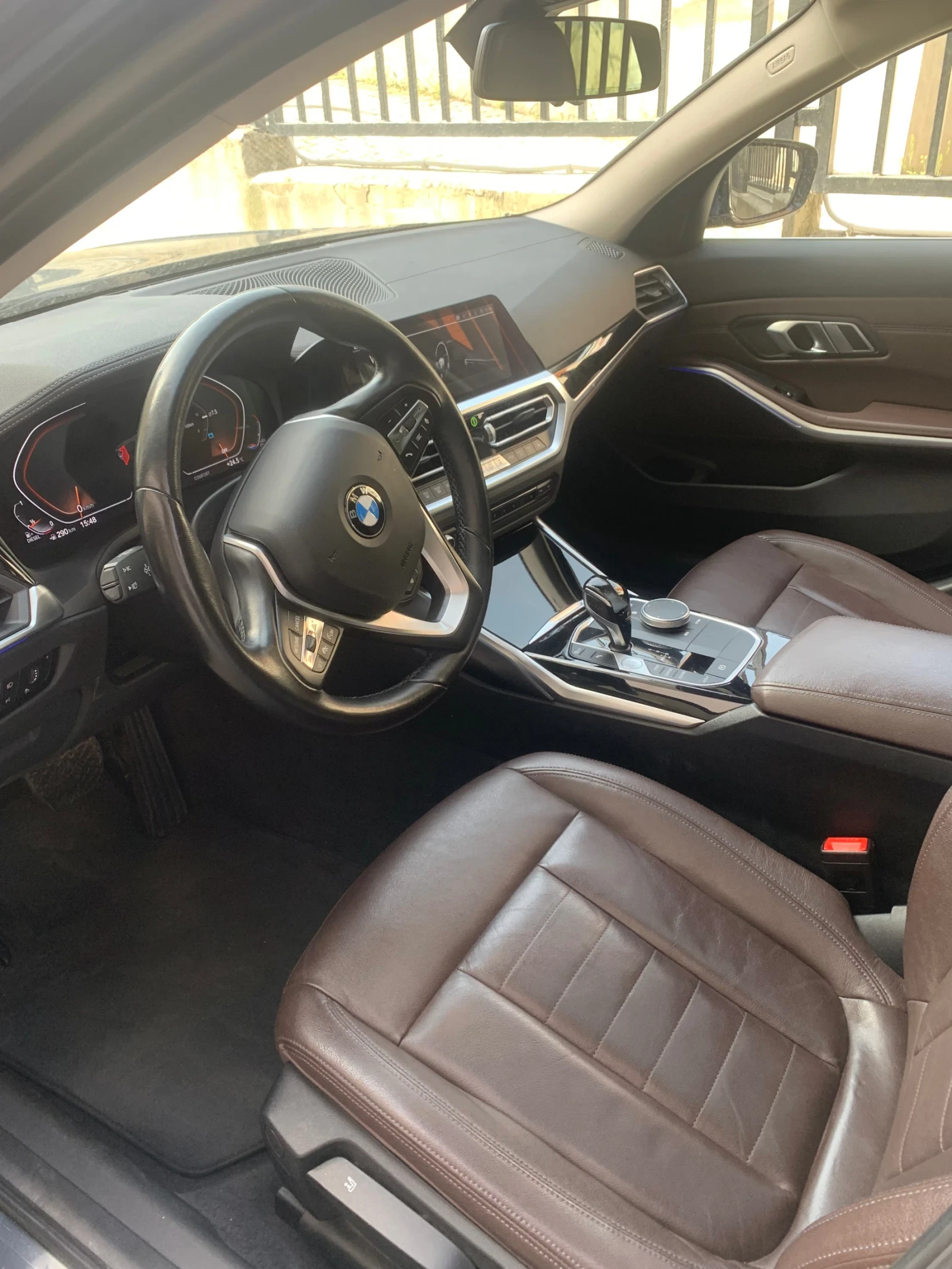 BMW 320 xDrive Luxury Line - изображение 6