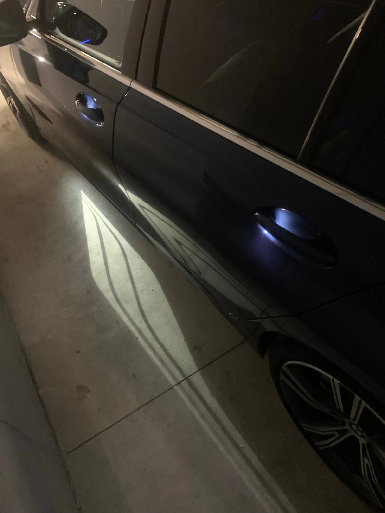 BMW 320 xDrive Luxury Line | Mobile.bg   16