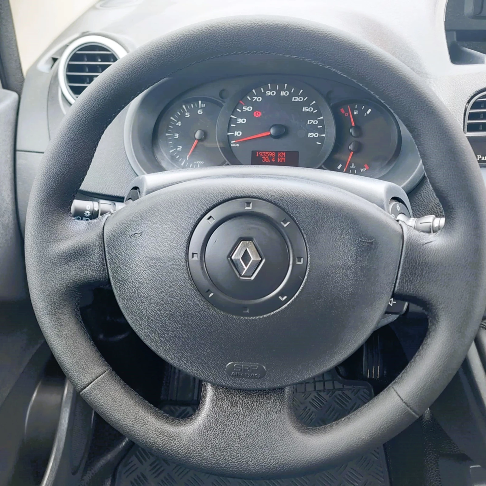 Renault Kangoo 1.5DCI 4+ 1 2013 FACE - изображение 9