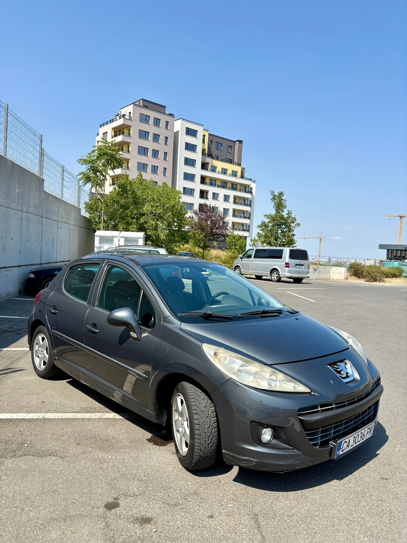 Peugeot 207 1.4 HDi 70 к.с Euro4 2010 - изображение 8
