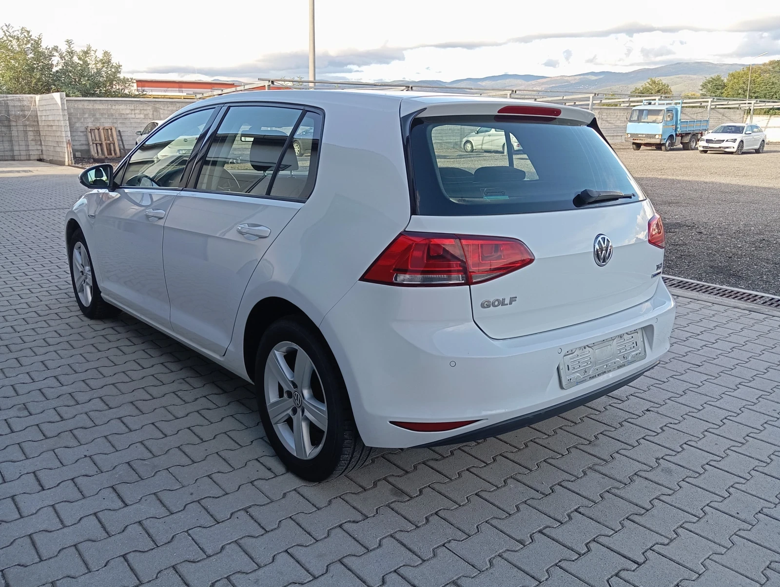 VW Golf 1.4TGI Лизинг  - изображение 4