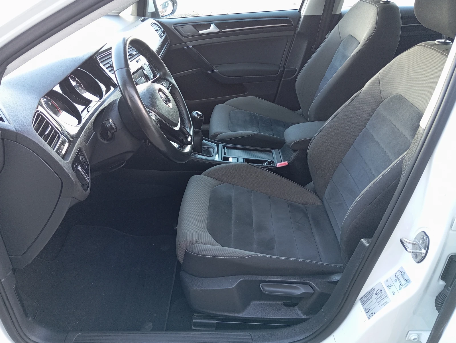 VW Golf 1.4TGI Лизинг  - изображение 7