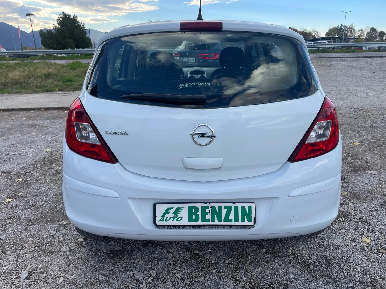 Opel Corsa 1.2i-86-GAS-ITALIA - изображение 10