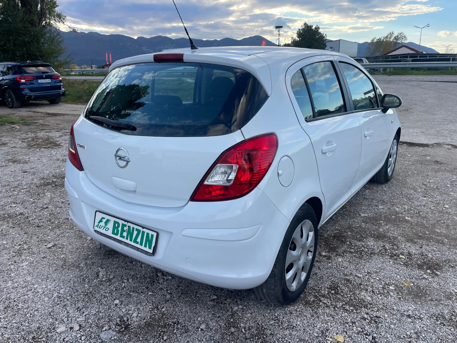 Opel Corsa 1.2i-86-GAS-ITALIA - изображение 9