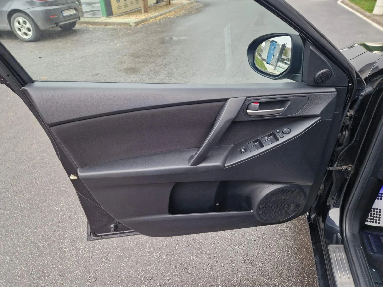 Mazda 3 2012 г.1.6 дизел  - изображение 8