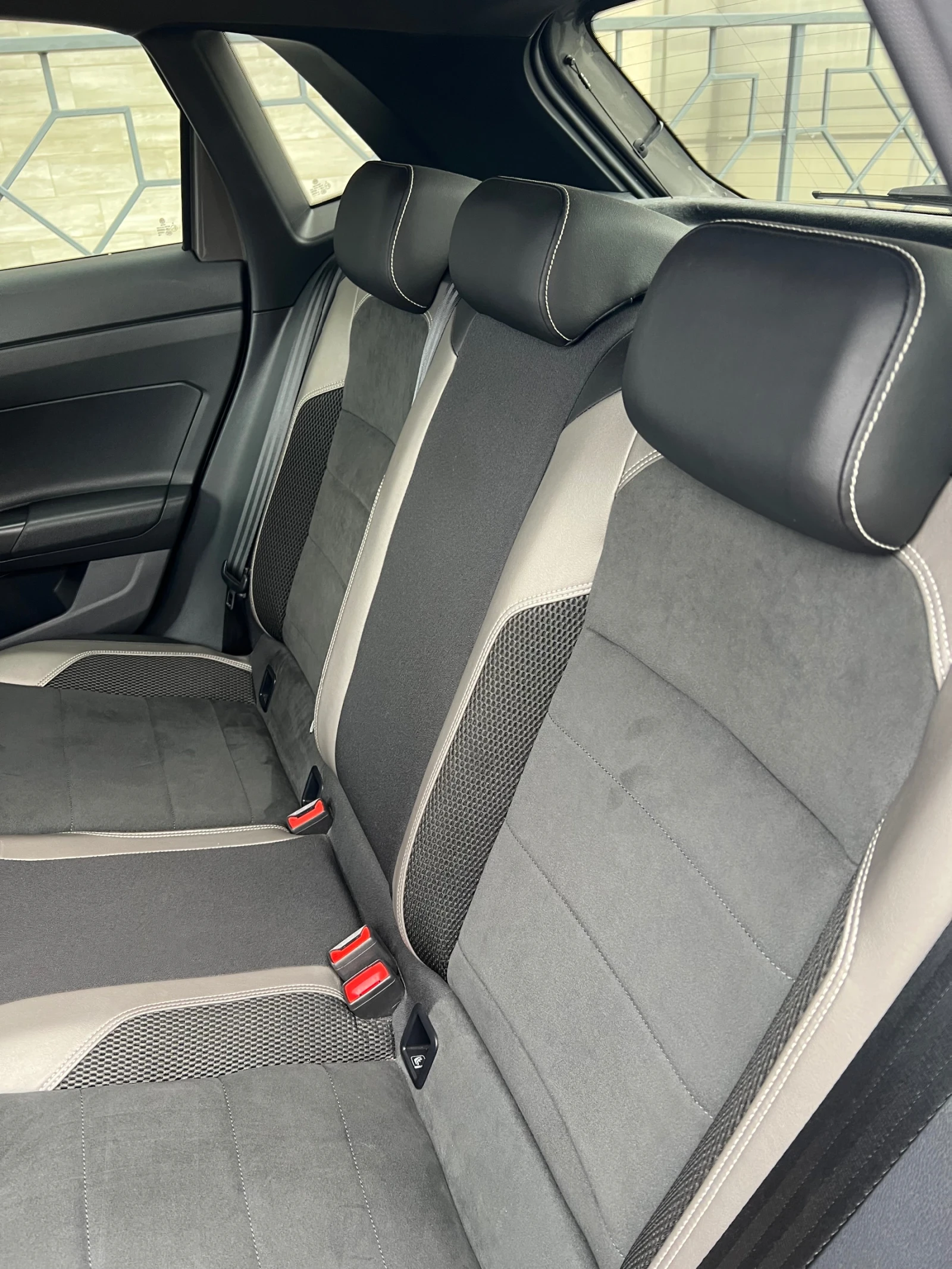 VW Polo GTi 2.0 200 кс - изображение 7