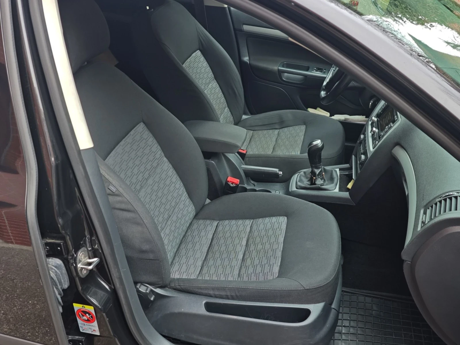 Skoda Octavia 1.6TDI NAVI ��������� ����������� | Mobile.bg � ����������� 9